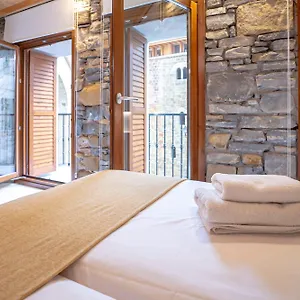 Guest house Aristondo Boutique Pentsioa, Getaria